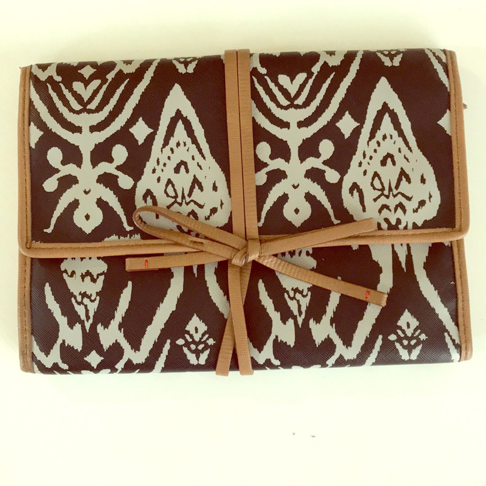 Travel case for jewelry!